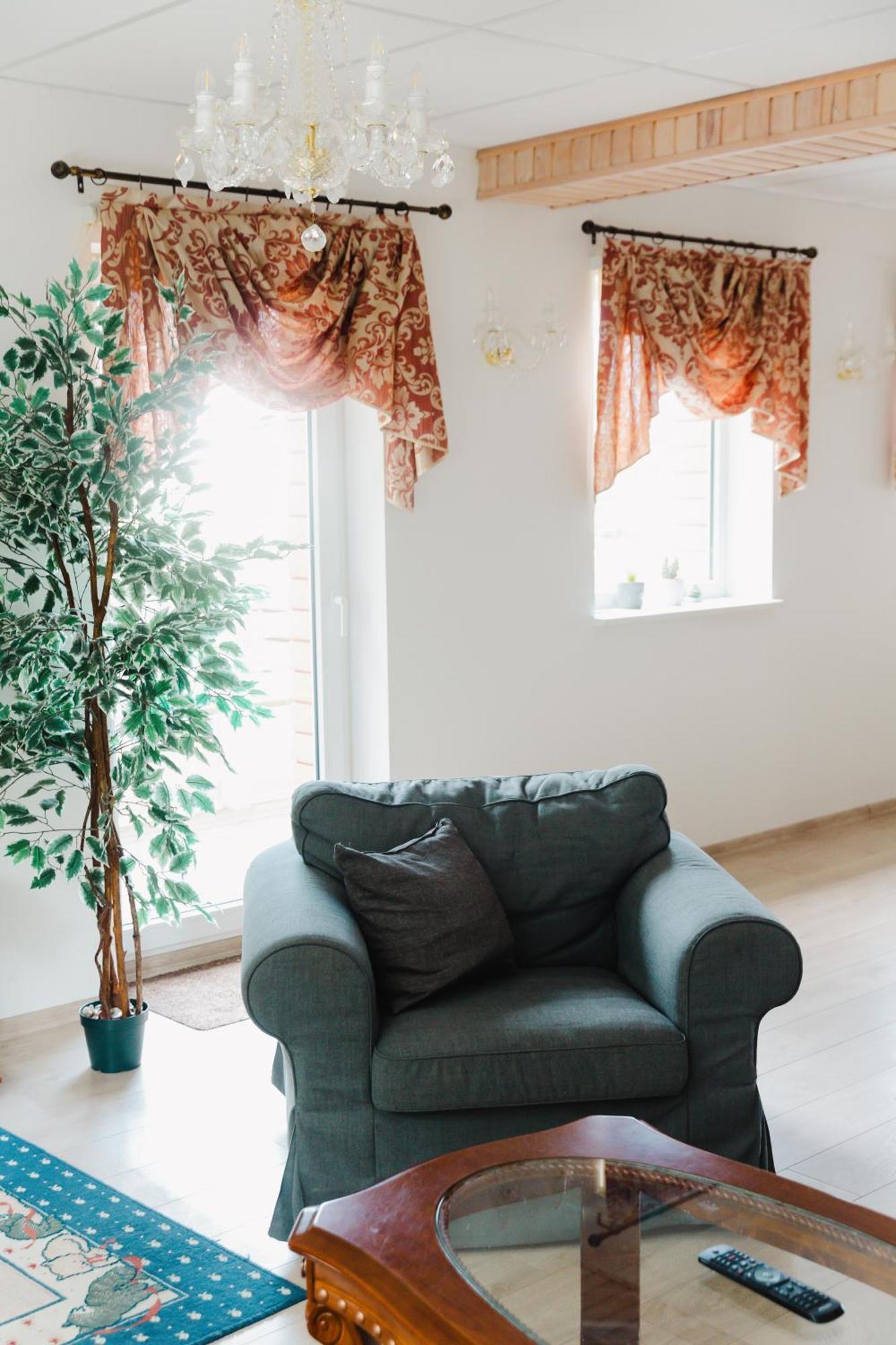 Konrad Family Guesthouse Κουρεσάαρε Εξωτερικό φωτογραφία