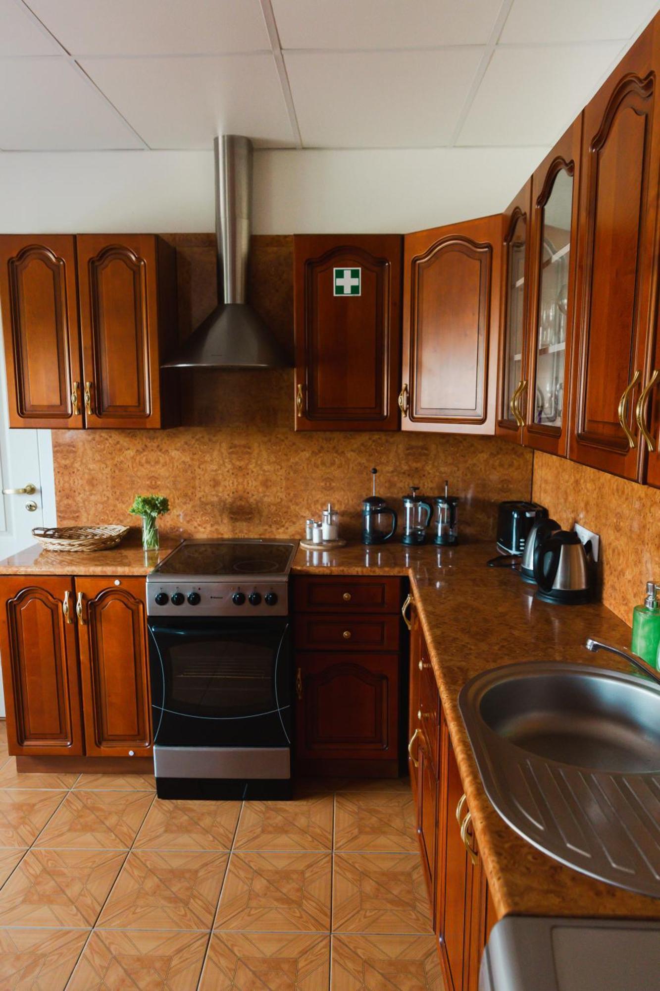 Konrad Family Guesthouse Κουρεσάαρε Εξωτερικό φωτογραφία